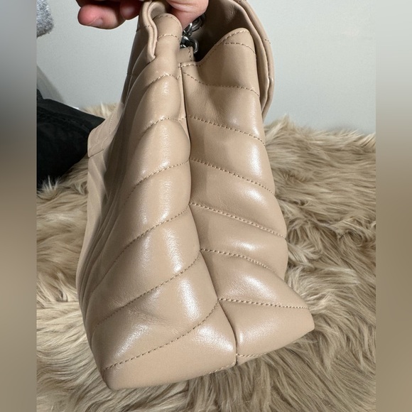 ❌❌❌SOLD❌❌❌Authentic YSL Yves Saint Laurent Monogram Loulou Shoulder/Crossbody - Picture 4 of 15